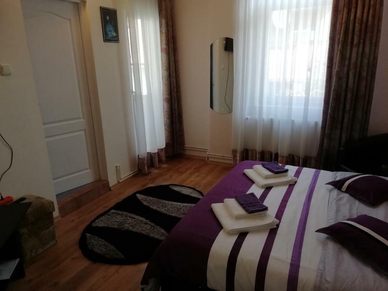 Casa Julia/Adult Only Hotel Szováta Kültér fotó