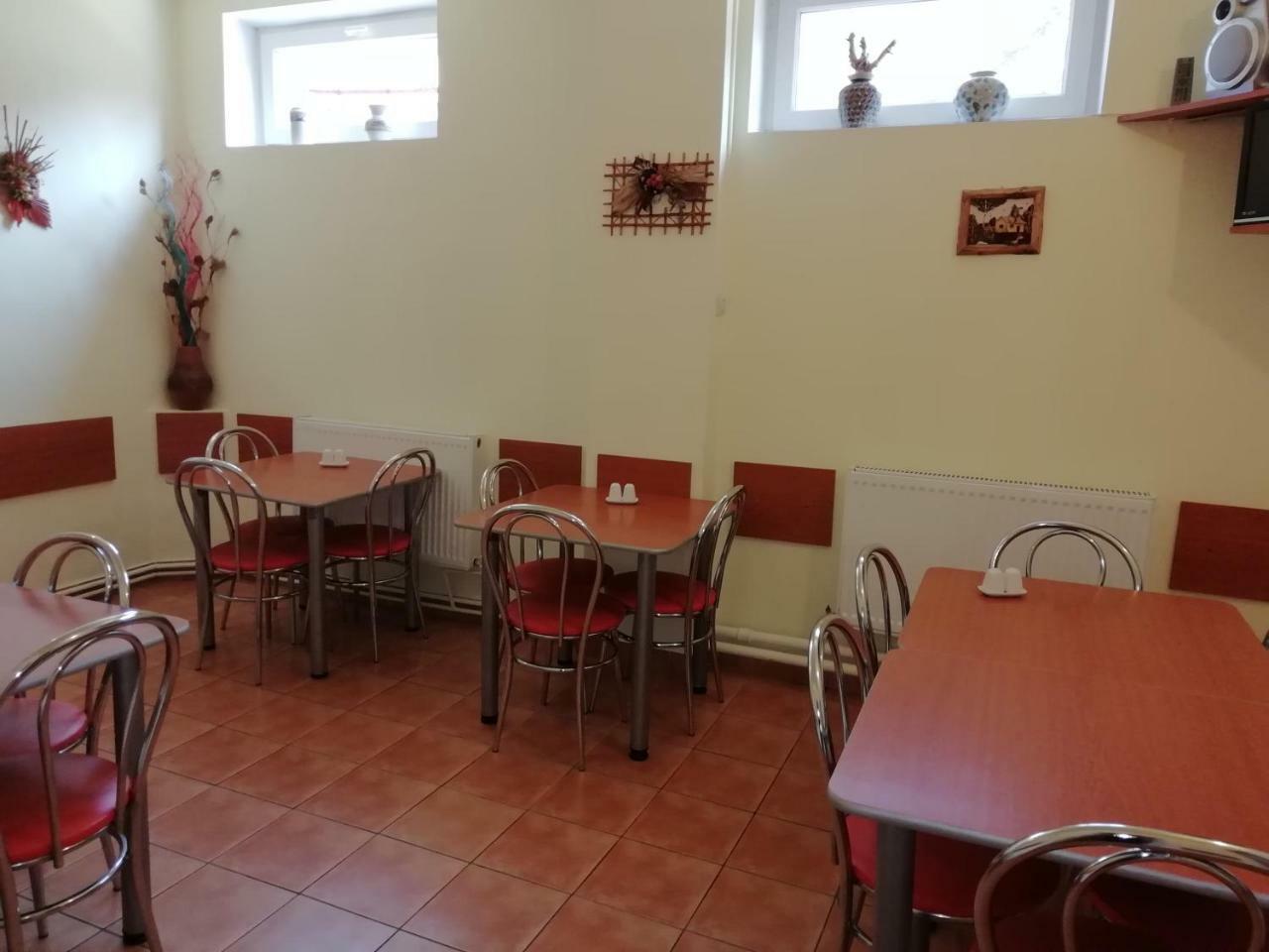 Casa Julia/Adult Only Hotel Szováta Kültér fotó